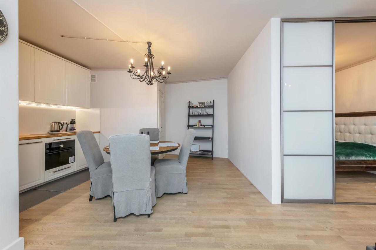 Luxury Gaono Apartments Vilnius Old Town I Self Check In I Free Private Parking エクステリア 写真